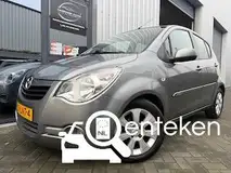Foto van kenteken 01-LNT-4