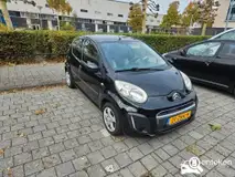 Foto van kenteken 01-ZNK-4