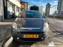 Foto van kenteken 02-LJL-4