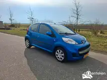 Foto van kenteken 02-LPT-4