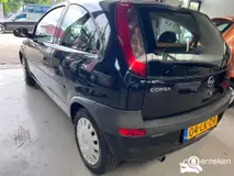 Foto van kenteken 04-LK-DR