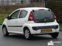 Foto van kenteken 05-TXH-1