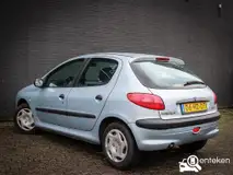 Foto van kenteken 06-HD-DT