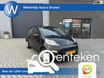 Foto van kenteken 10-ZPF-7