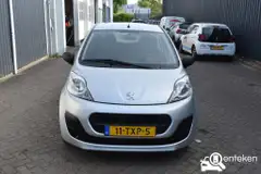 Foto van kenteken 11-TXP-5