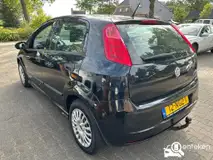 Foto van kenteken 12-NGZ-1