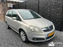 Foto van kenteken 12-TZ-RR