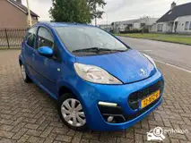 Foto van kenteken 12-XFZ-8