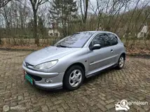 Foto van kenteken 14-NJ-FR