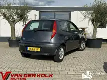 Foto van kenteken 16-LG-JF