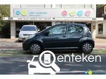Foto van kenteken 18-RLG-5