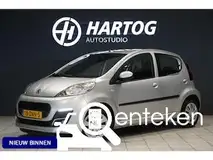 Foto van kenteken 18-ZNN-5