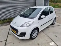 Foto van kenteken 19-XFR-6