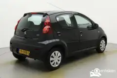 Foto van kenteken 19-ZNB-1