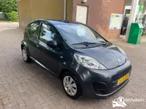 Foto van kenteken 23-TLB-8