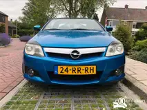 Foto van kenteken 24-RR-RH