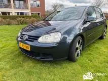 Foto van kenteken 27-RD-NN