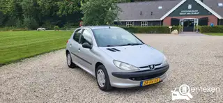 Foto van kenteken 28-FV-KR