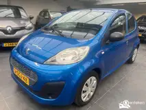 Foto van kenteken 2-SGJ-48
