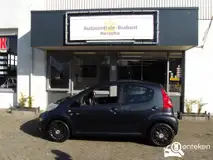 Foto van kenteken 2-TGJ-28