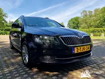 Foto van kenteken 2-TJK-24