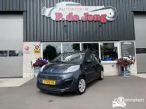Foto van kenteken 2-TXN-95
