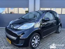 Foto van kenteken 32-LXG-4