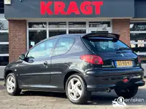 Foto van kenteken 33-RB-RT Foto van kenteken 33-RB-RT