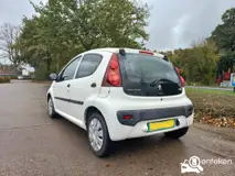 Foto van kenteken 33-ZPF-4