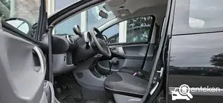 Foto van kenteken 36-KJL-8