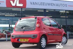 Foto van kenteken 40-XN-ZX