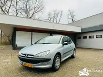 Foto van kenteken 42-LS-XF