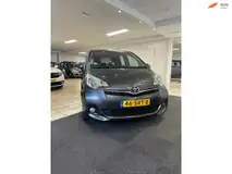 Foto van kenteken 46-SRT-8