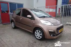 Foto van kenteken 5-STV-15