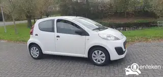 Foto van kenteken 60-XKX-8