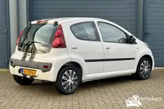 Foto van kenteken 60-ZKN-6