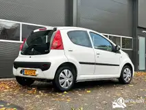 Foto van kenteken 61-LSZ-8