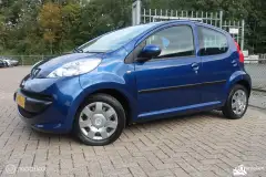 Foto van kenteken 64-TR-LX