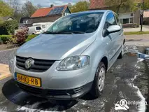 Foto van kenteken 64-XJ-RB