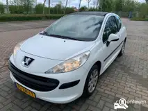 Foto van kenteken 70-ZH-LT Foto van kenteken 70-ZH-LT