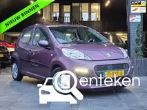 Foto van kenteken 71-XXT-8