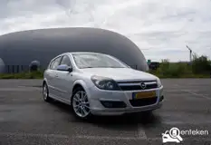 Foto van kenteken 77-RG-NV