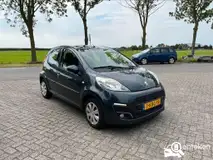 Foto van kenteken 7-KBG-15
