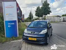 Foto van kenteken 7-TZZ-04
