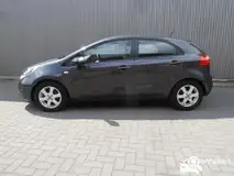 Foto van kenteken 7-ZKT-08