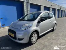 Foto van kenteken 7-ZNS-09
