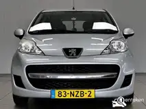 Foto van kenteken 83-NZB-2
