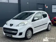 Foto van kenteken 83-TJK-1