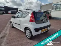 Foto van kenteken 83-TJL-8