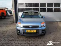 Foto van kenteken 83-TV-VJ